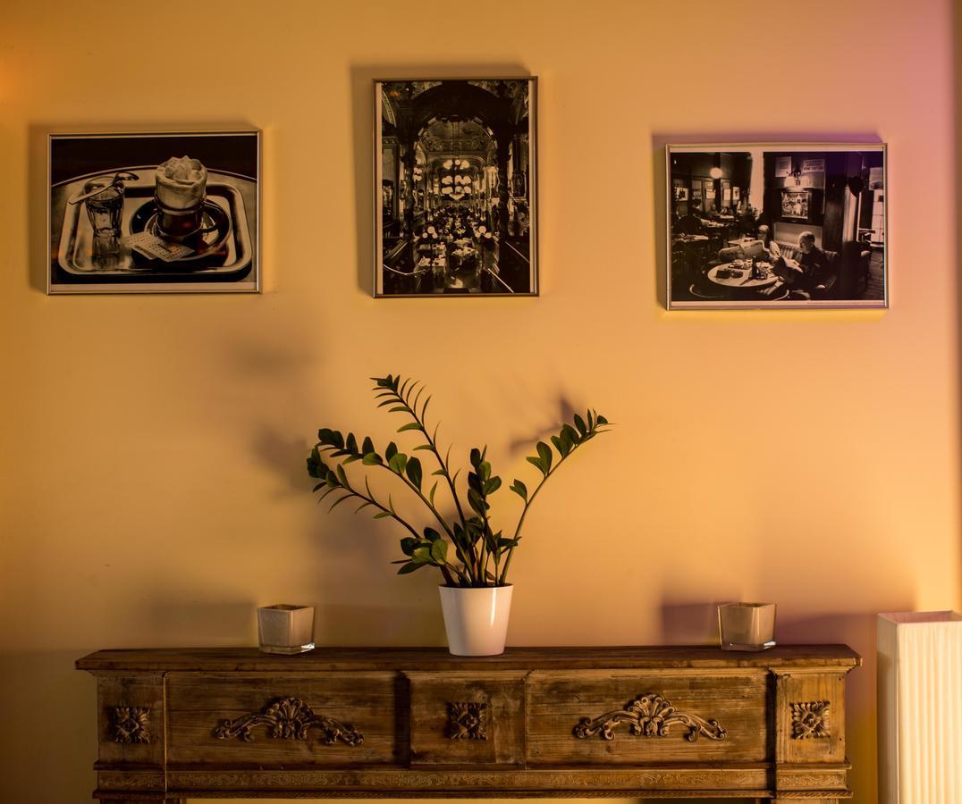 Tuniberg Restaurant Hotel ไฟรบวร์กอิมไบรส์เกา ภายนอก รูปภาพ